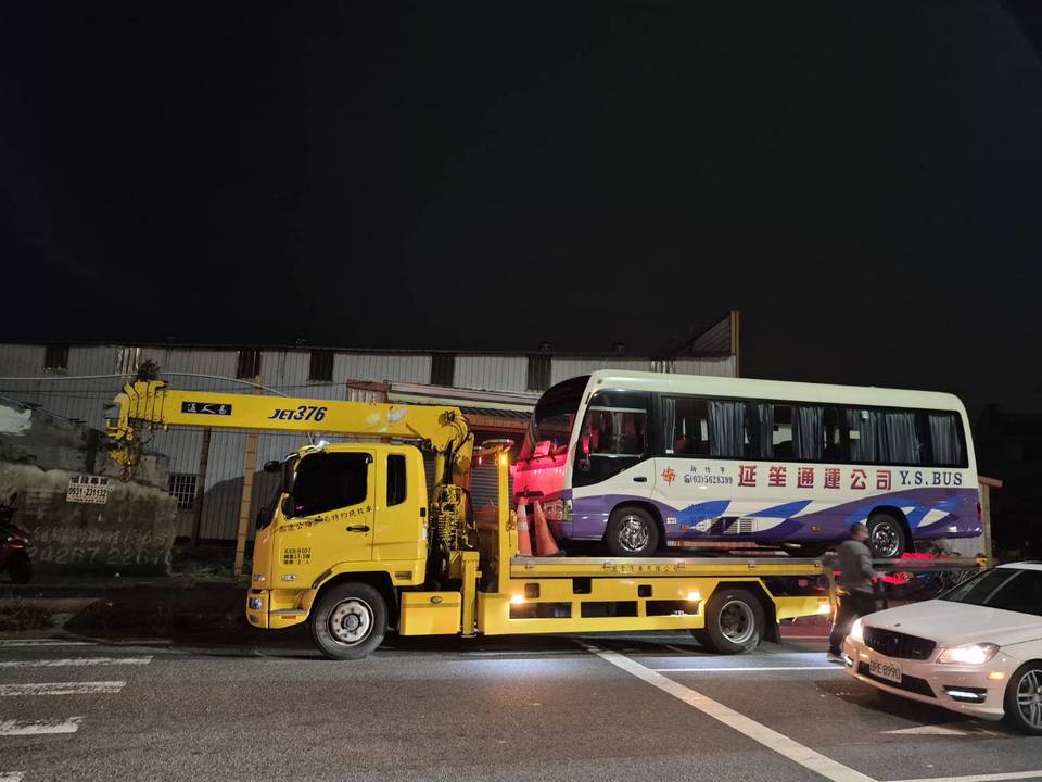 �s�ˬG�٨���Q