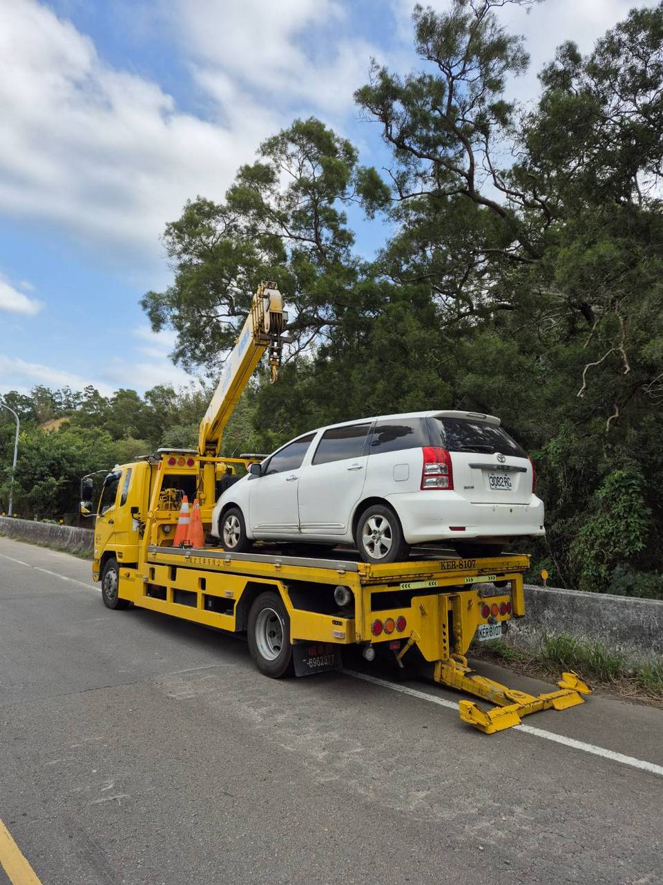 �s�˥N�B���R��B�B�e